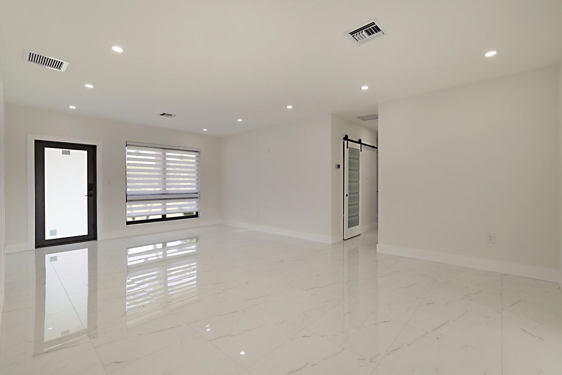 421 Fontana Drive, Palm Springs, FL 33461 Photo