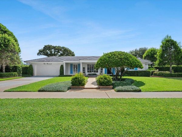 1000 Country Club Drive, North Palm Beach, FL 33408