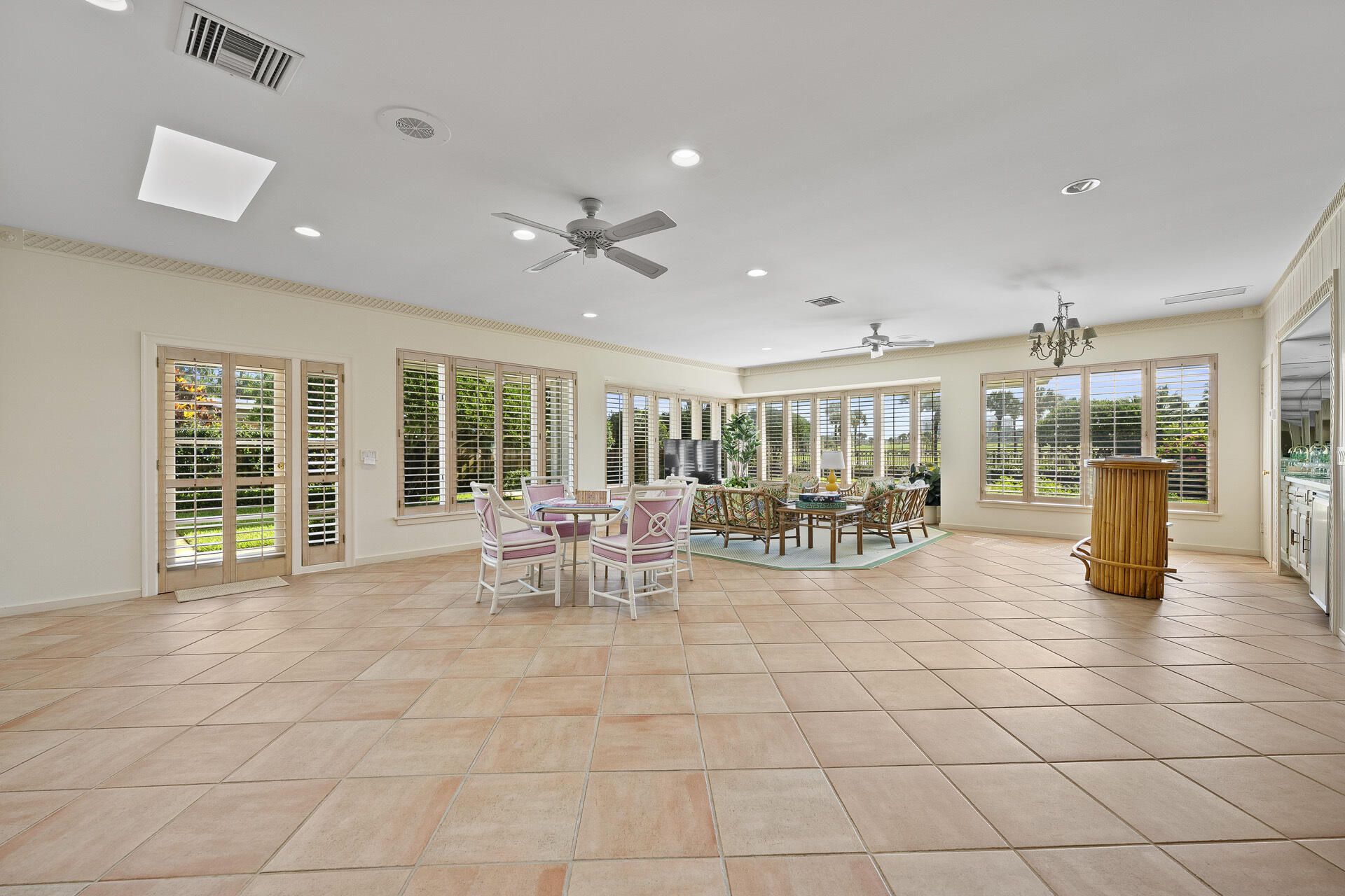 1000 Country Club Drive, North Palm Beach, FL 33408 Photo