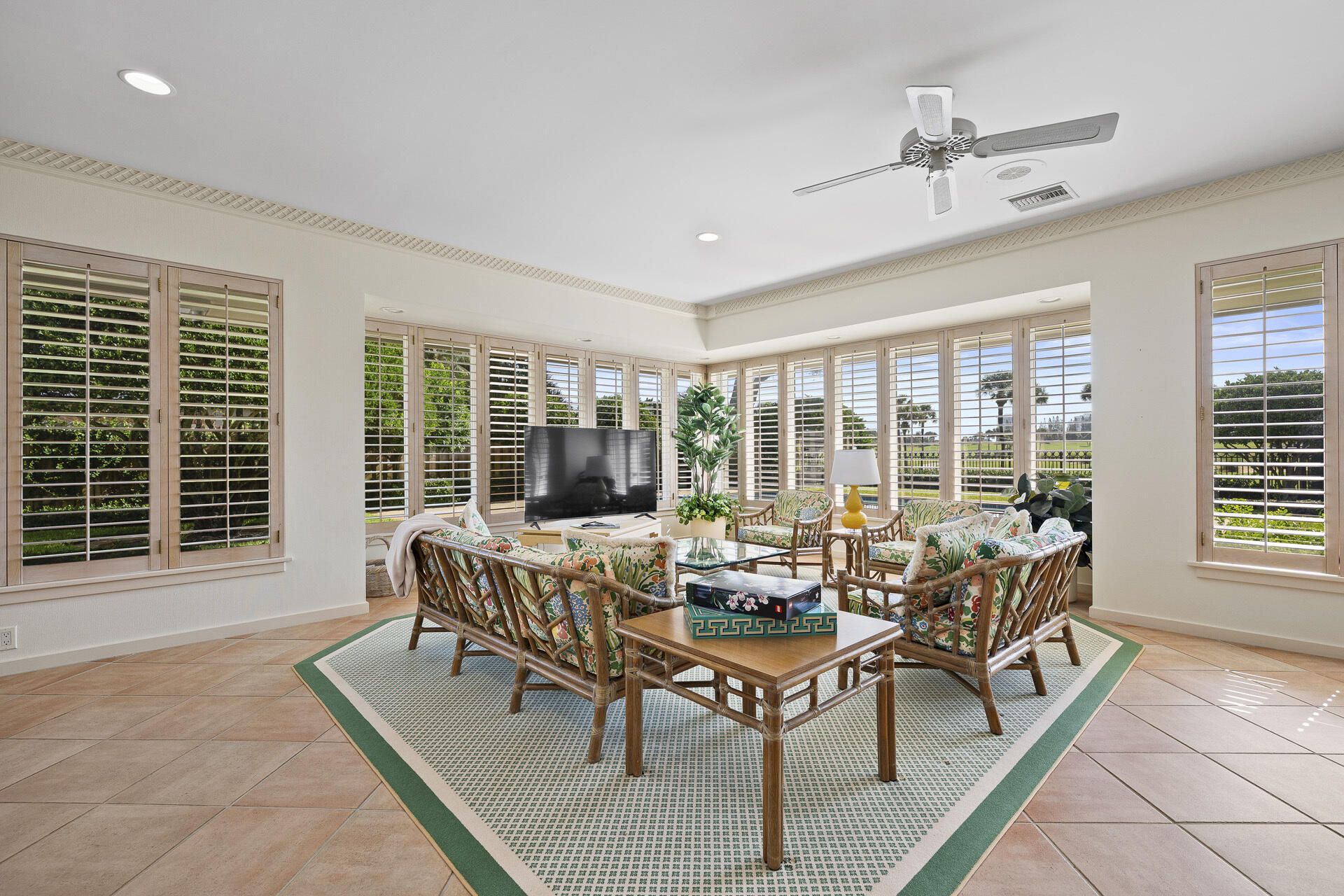 1000 Country Club Drive, North Palm Beach, FL 33408 Photo