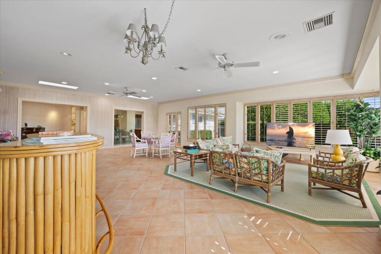 1000 Country Club Drive, North Palm Beach, FL 33408 Photo