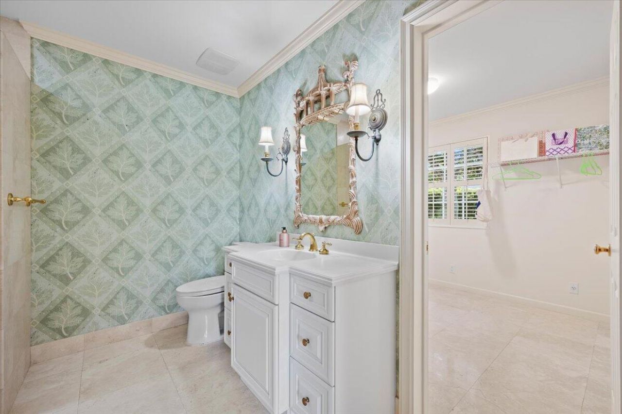 1000 Country Club Drive, North Palm Beach, FL 33408 Photo