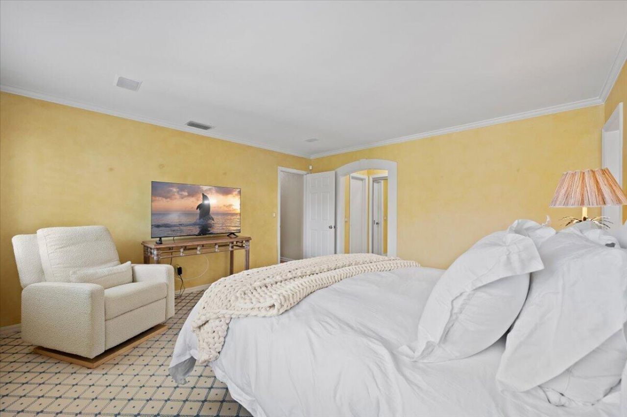 1000 Country Club Drive, North Palm Beach, FL 33408 Photo