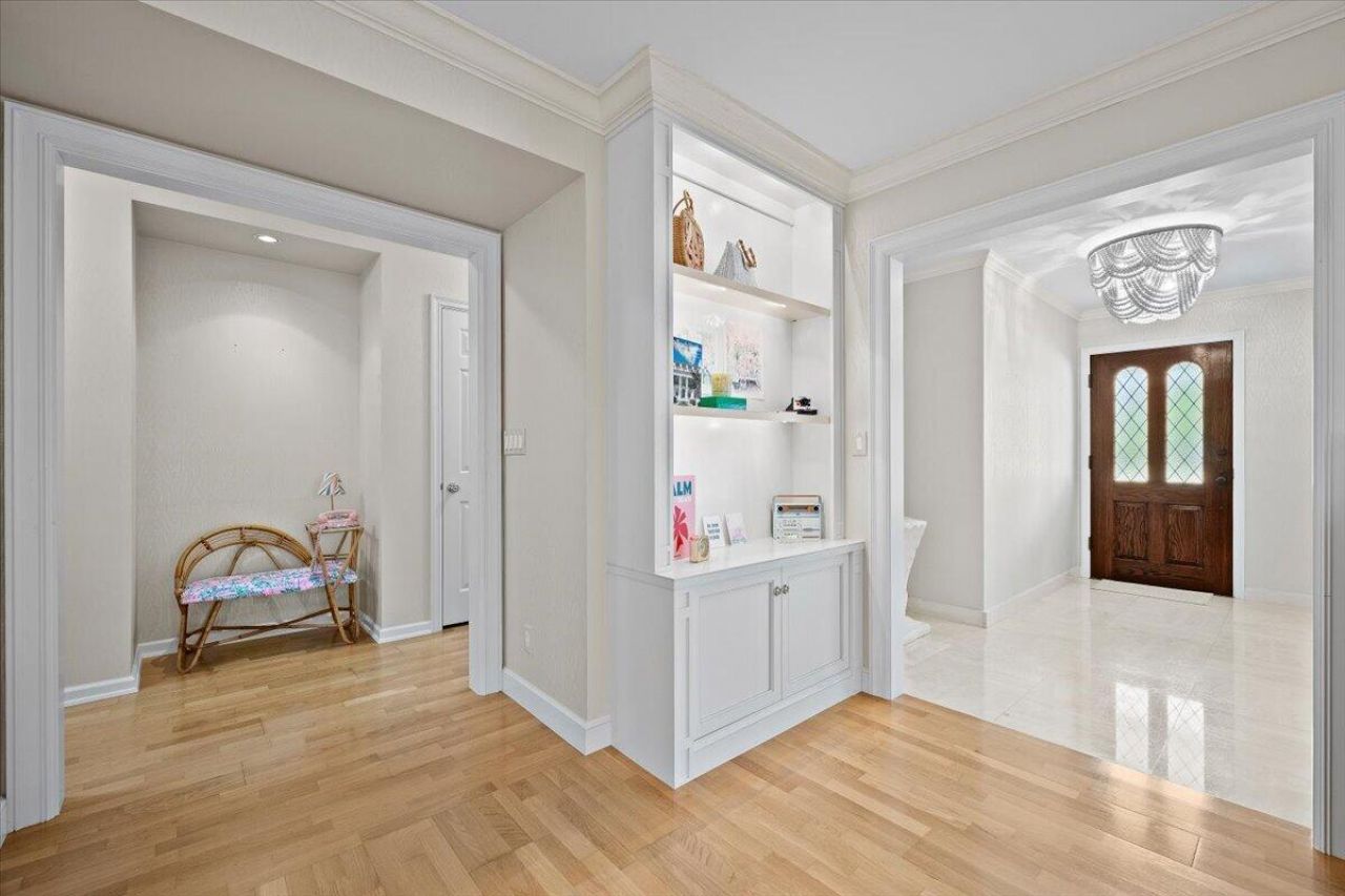 1000 Country Club Drive, North Palm Beach, FL 33408 Photo