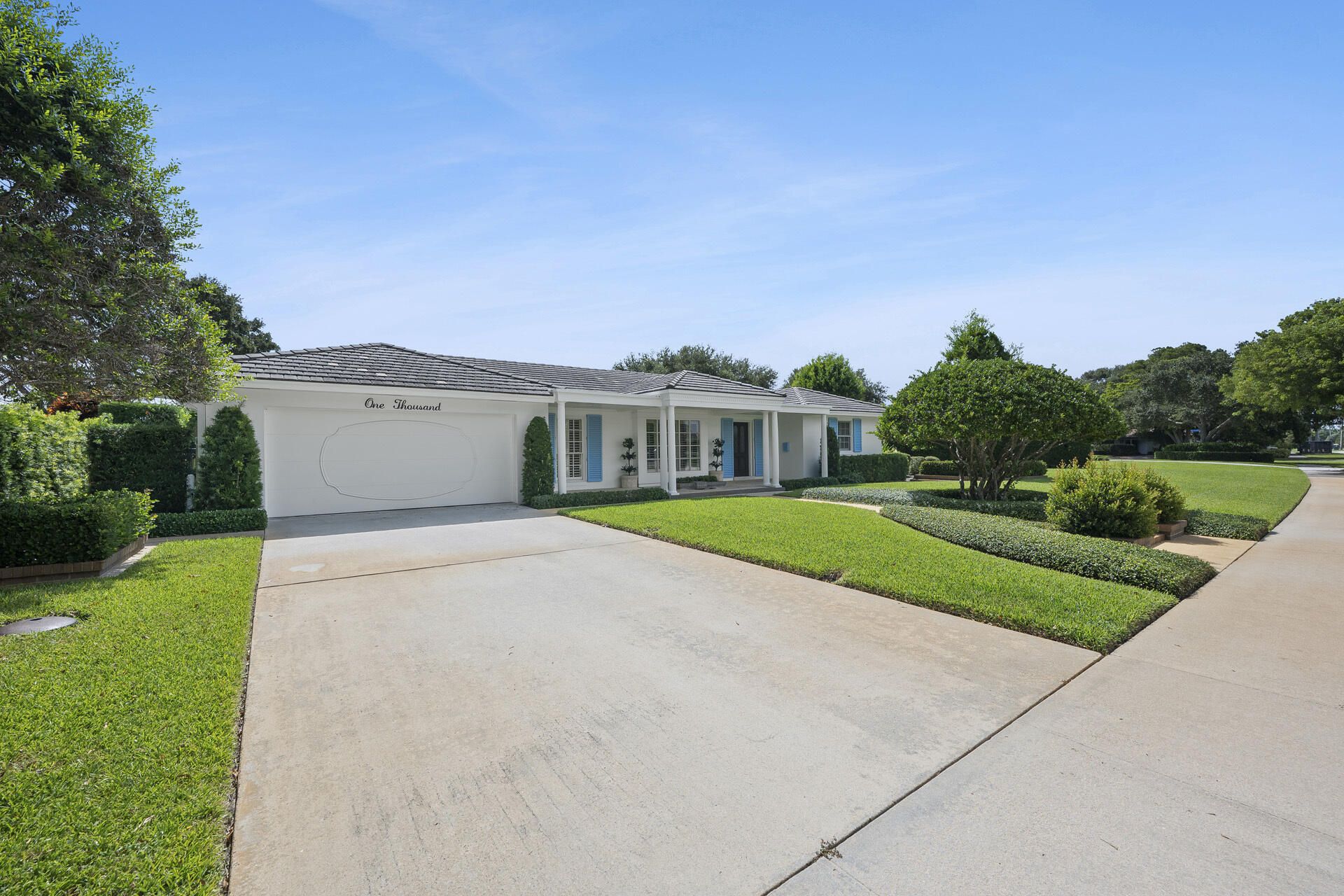 1000 Country Club Drive, North Palm Beach, FL 33408 Photo