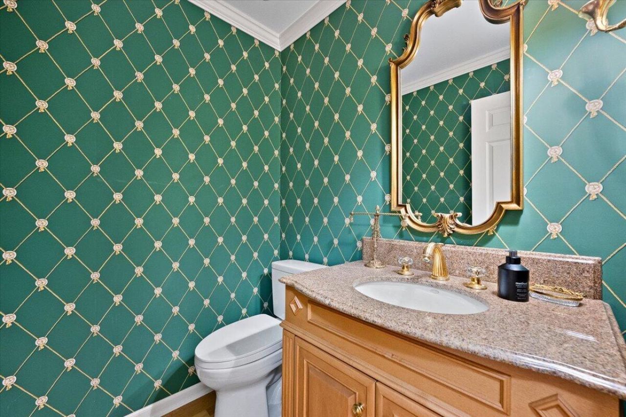 1000 Country Club Drive, North Palm Beach, FL 33408 Photo