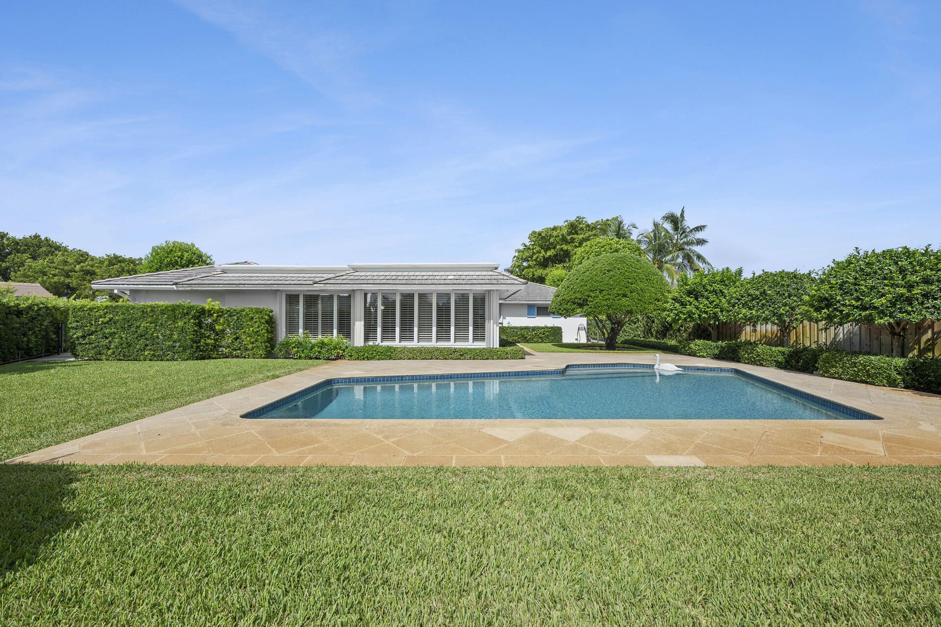 1000 Country Club Drive, North Palm Beach, FL 33408 Photo