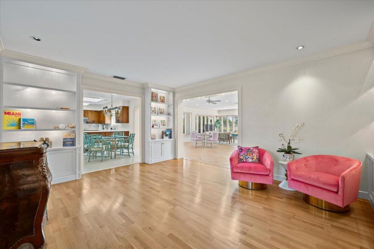 1000 Country Club Drive, North Palm Beach, FL 33408 Photo