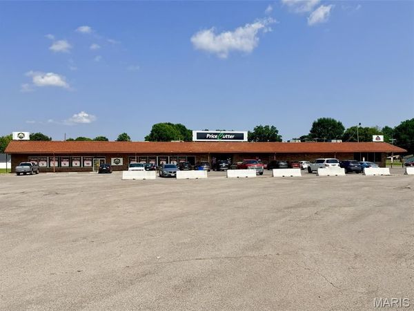 1-33 Villa Shopping , New Madrid, MO 63869