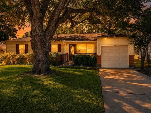 773 Betty Lane, Hurst, TX 76053