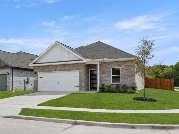 1241 Anderson Drive, Trenton, TX 75490