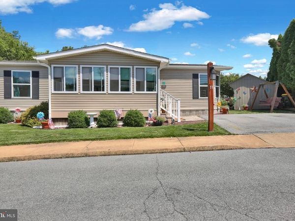 500 MT AIRY ROAD, Unit 11, STEVENS, PA 17578