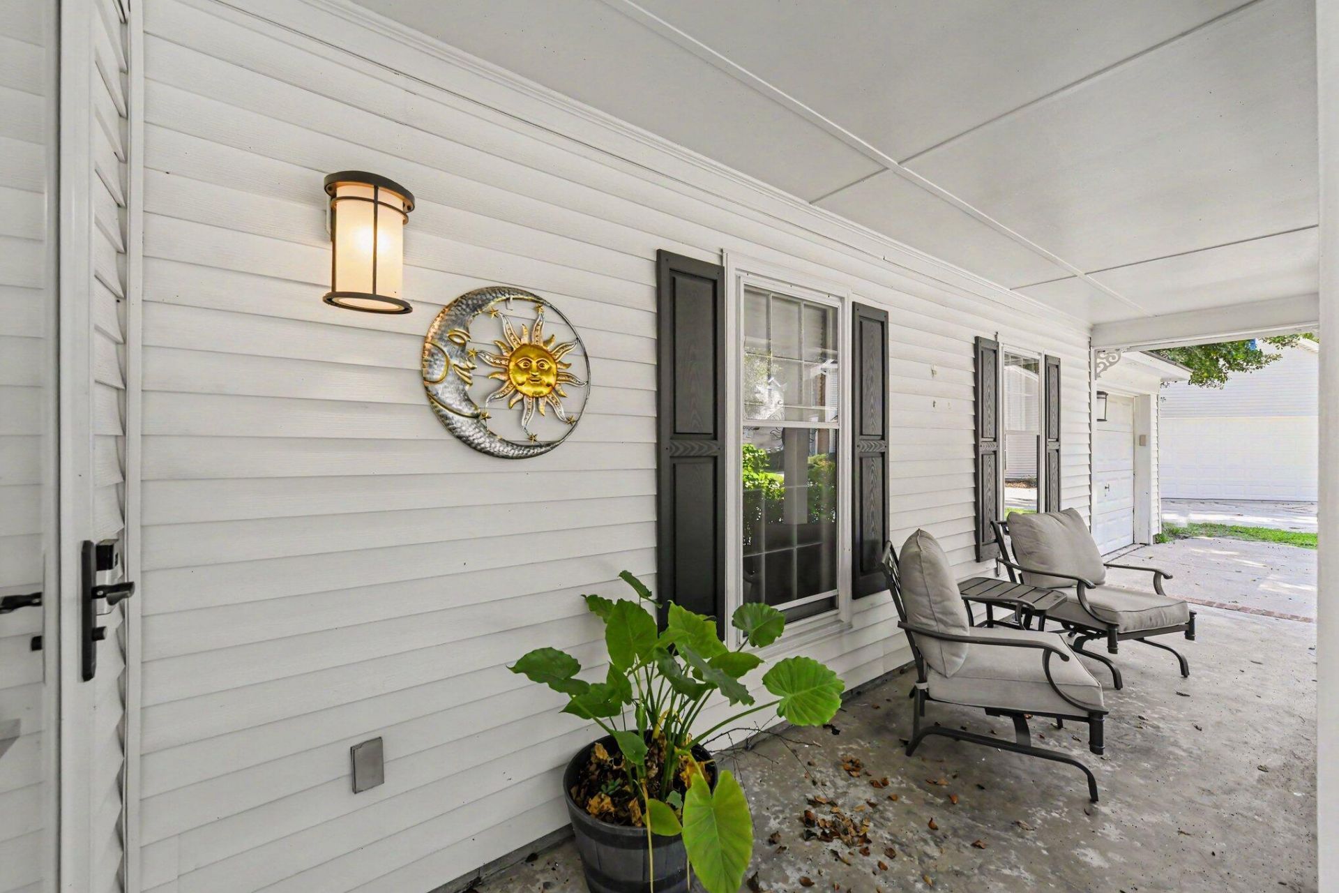 105 Welwyn Road Photo 5
