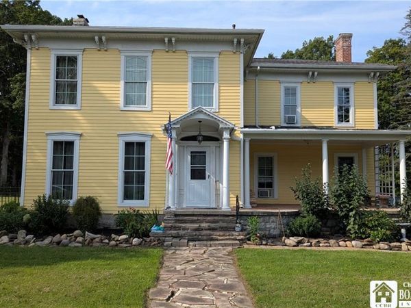 362 E Main Street , Springville, NY 14141