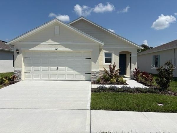 8571 CAPE FOX COVE , LAKELAND, FL 33810