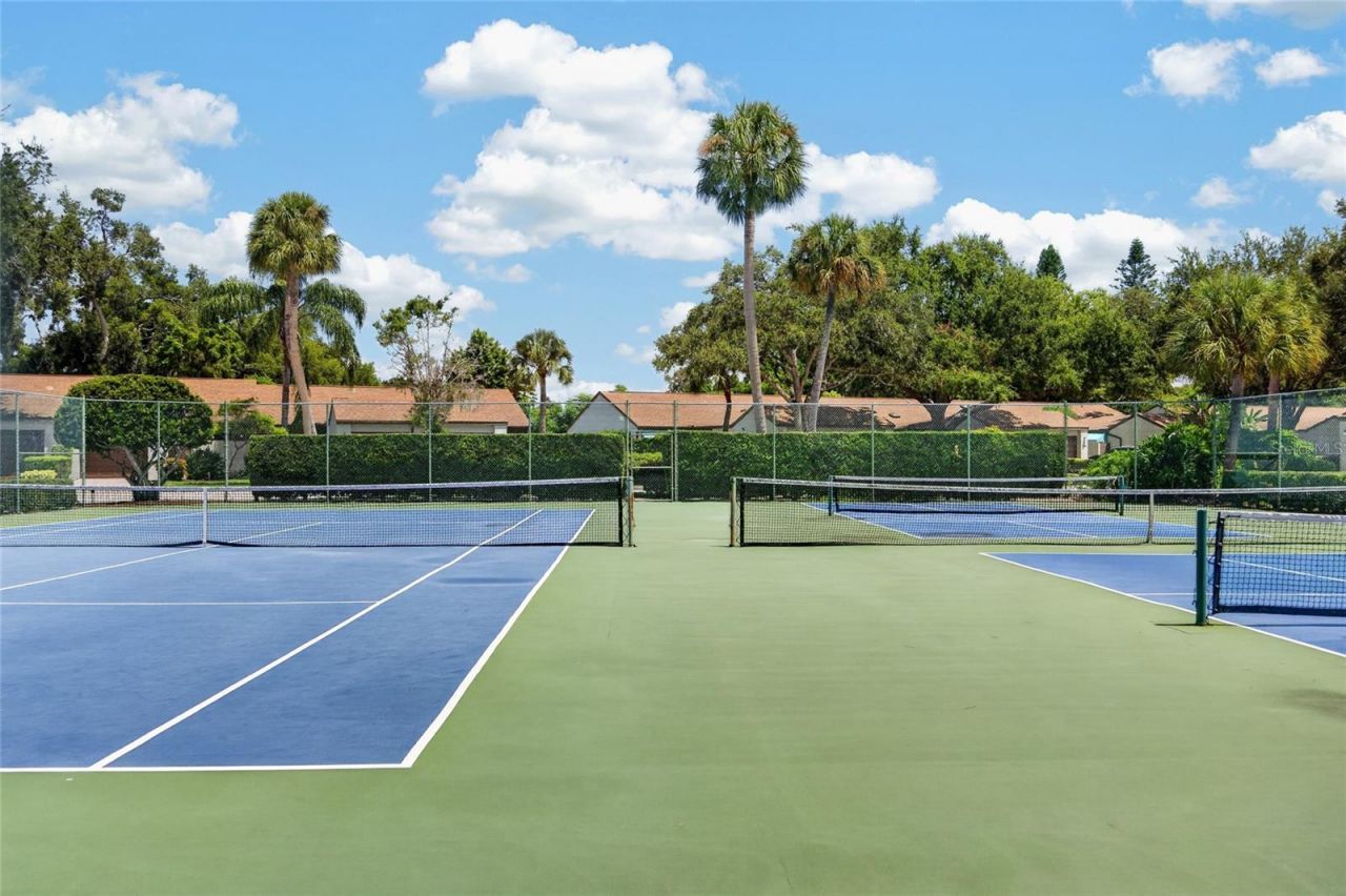 4307 Park Lake Terrace N, Bradenton, FL 34209 Photo