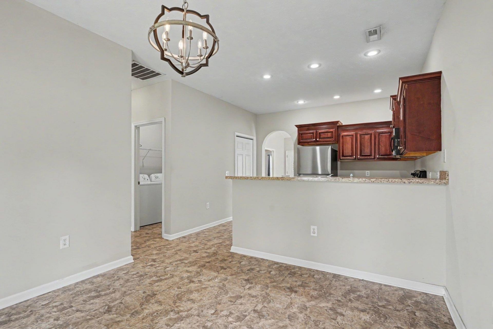 1508 Stilley Circle Photo 9