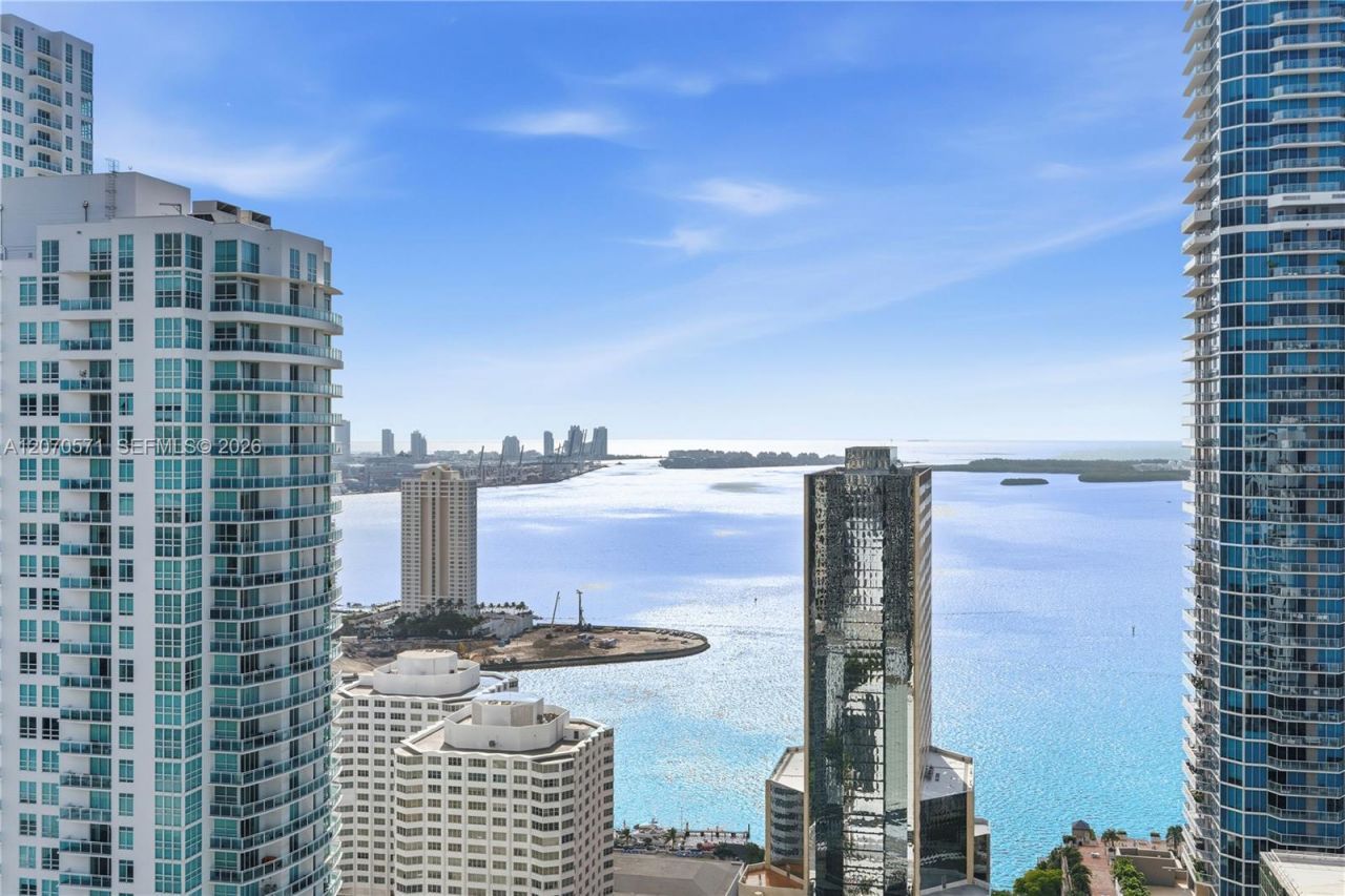 1010 Brickell Ave , Unit 3903, Miami, FL 33131 Photo