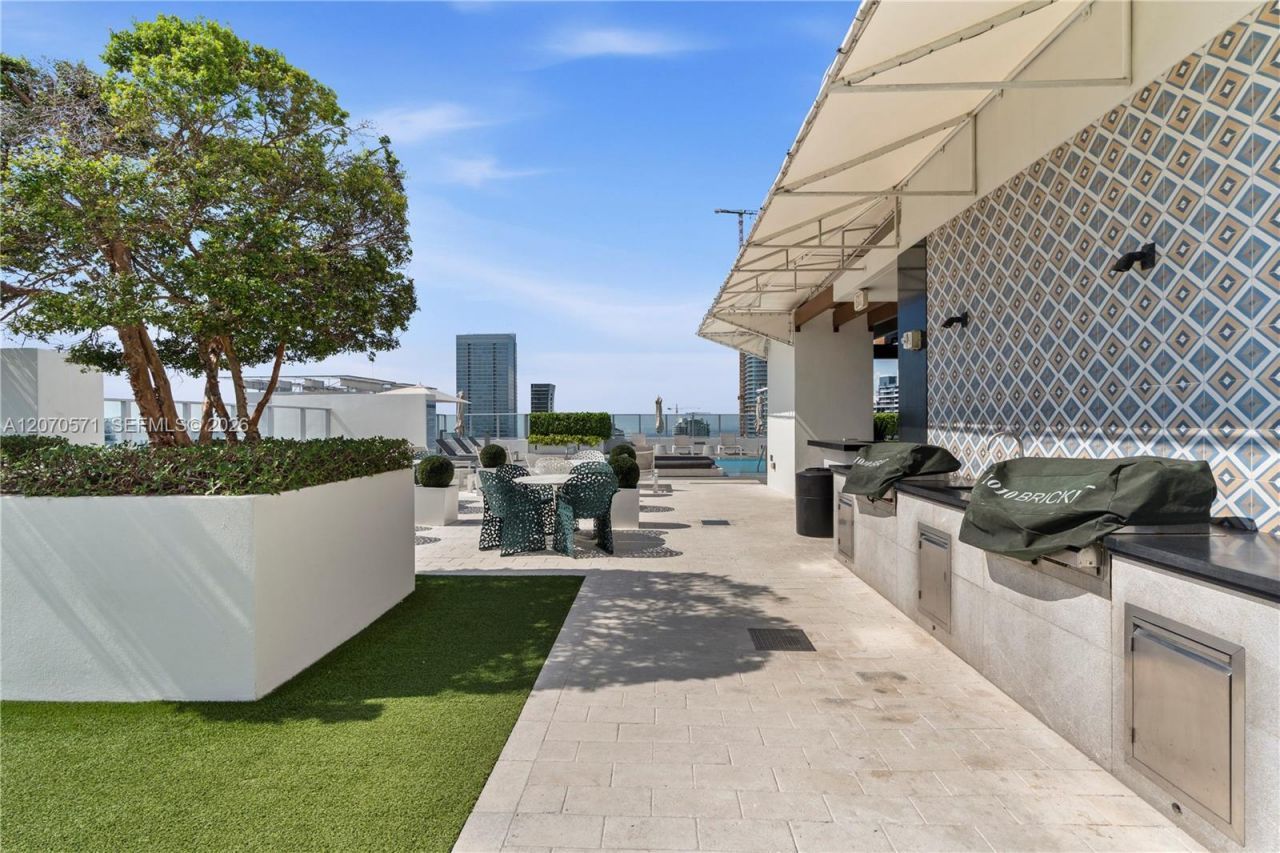 1010 Brickell Ave , Unit 3903, Miami, FL 33131 Photo