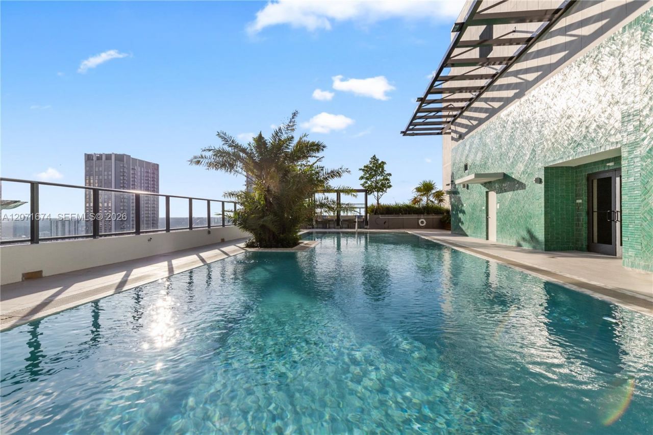 11 NE 6 St , Unit 3213, Miami, FL 33132 Photo