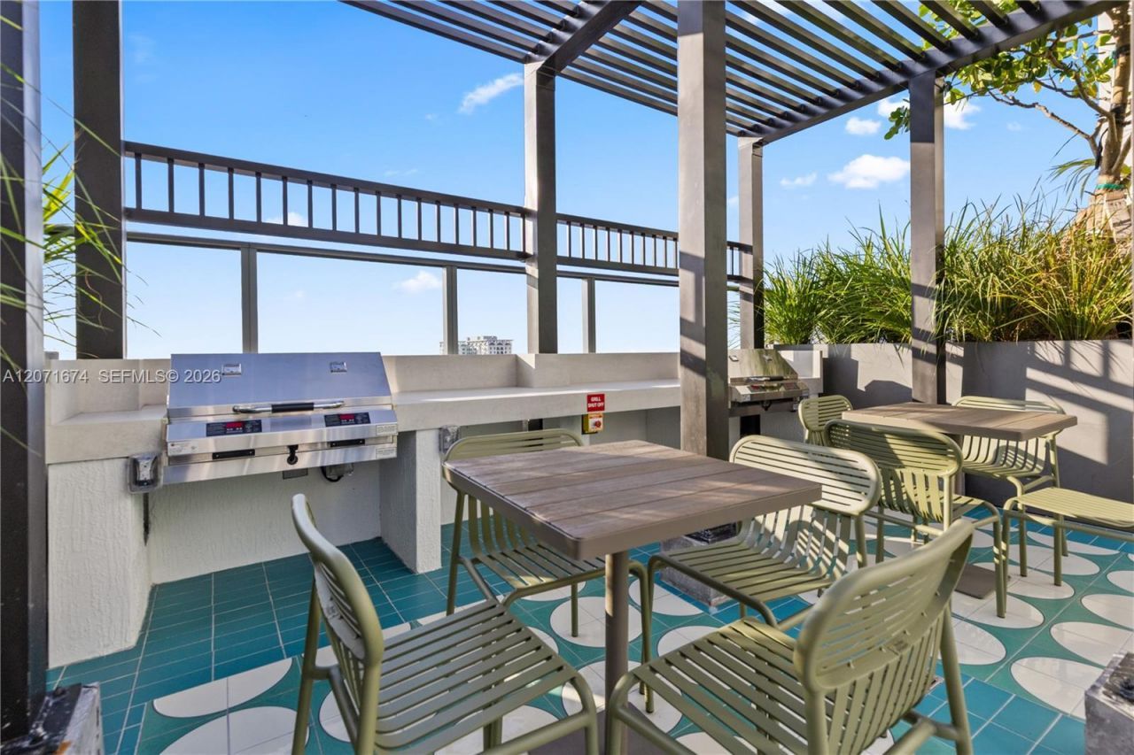 11 NE 6 St , Unit 3213, Miami, FL 33132 Photo