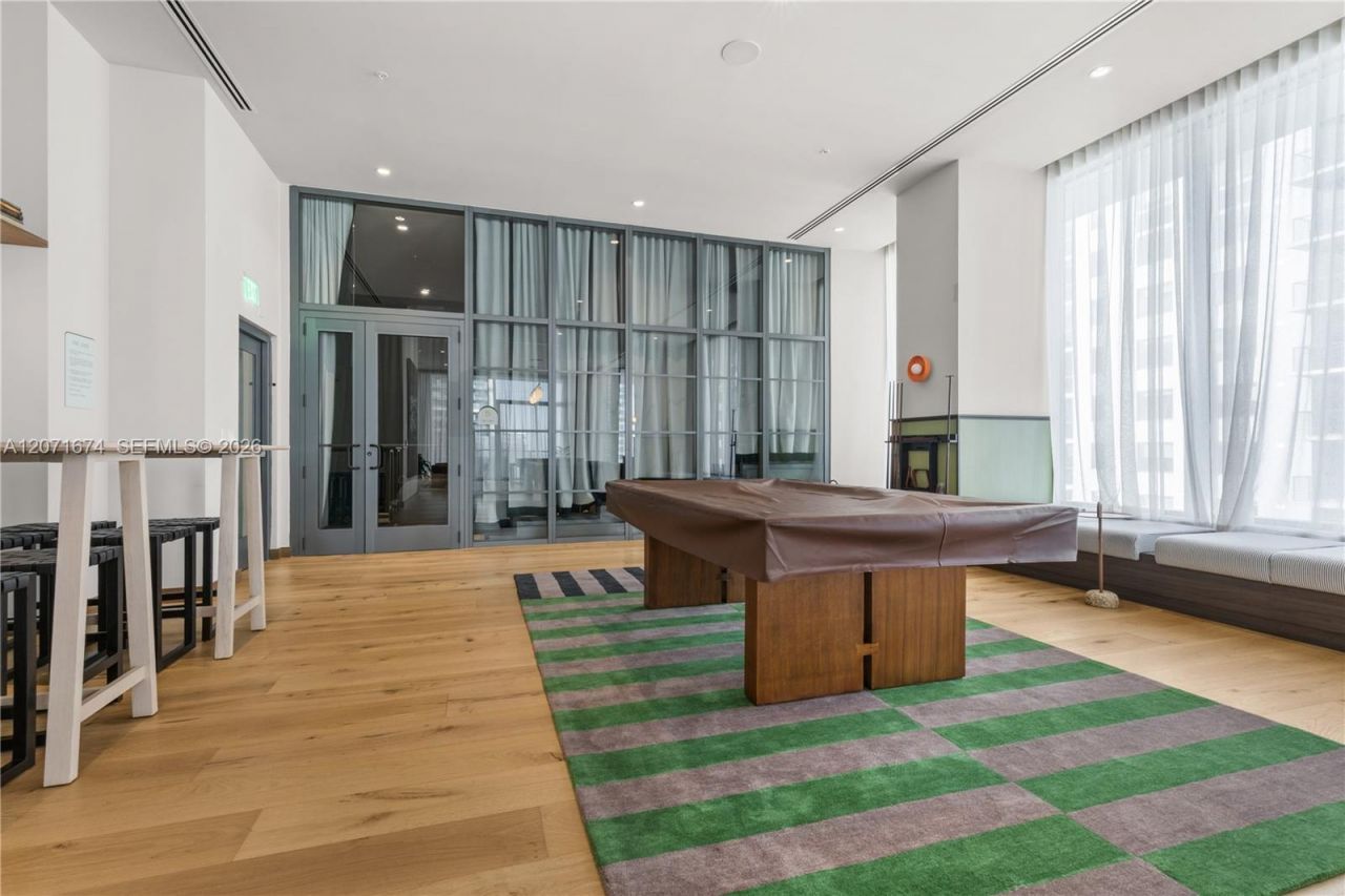 11 NE 6 St , Unit 3213, Miami, FL 33132 Photo