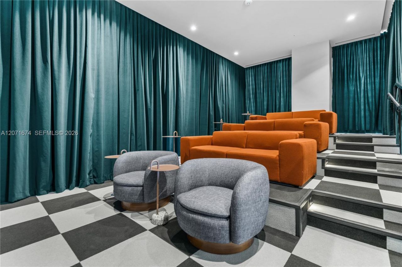 11 NE 6 St , Unit 3213, Miami, FL 33132 Photo