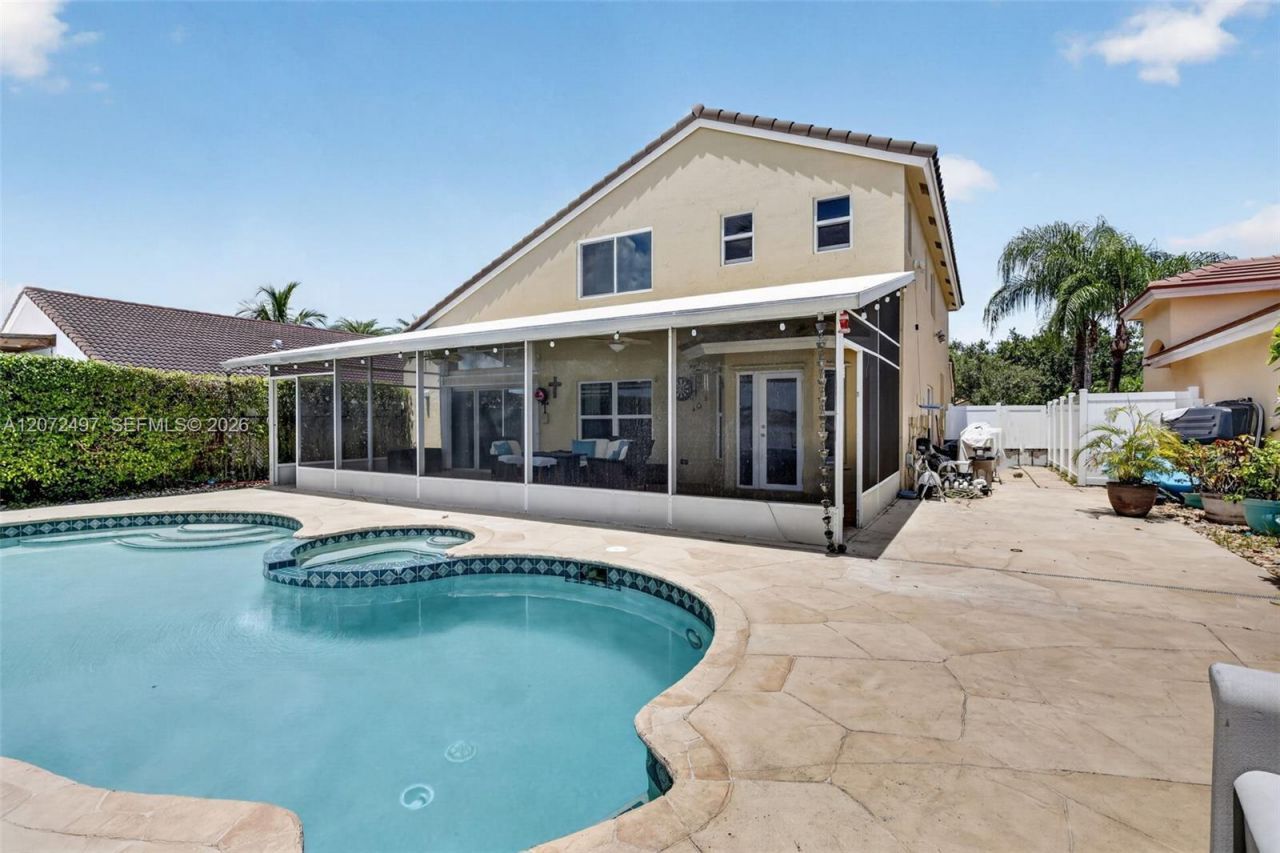 19156 NW 24th Ct , Pembroke Pines, FL 33029 Photo