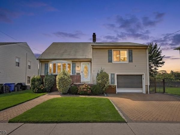 378 Riverside Ave, Rutherford, NJ 07070
