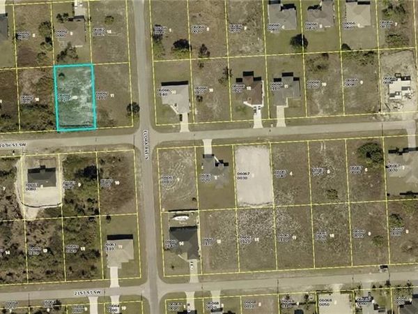 2802 20th ST SW, LEHIGH ACRES, FL 33976