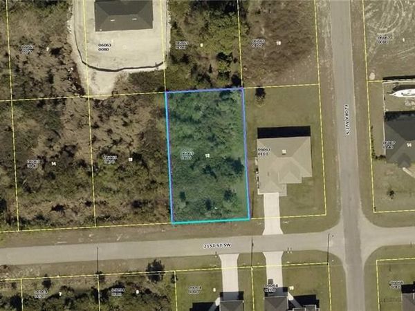2802 21st ST SW, LEHIGH ACRES, FL 33976