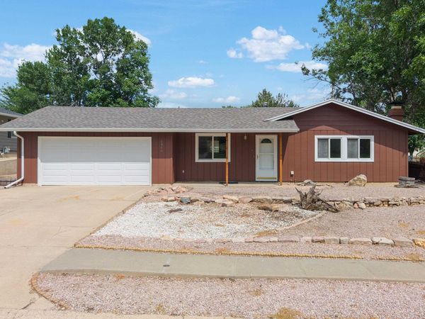 1516 N 7th Street, Rapid City, SD 57701