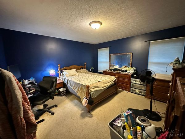 7216 Rolling Oaks Court, Cincinnati, OH 45239