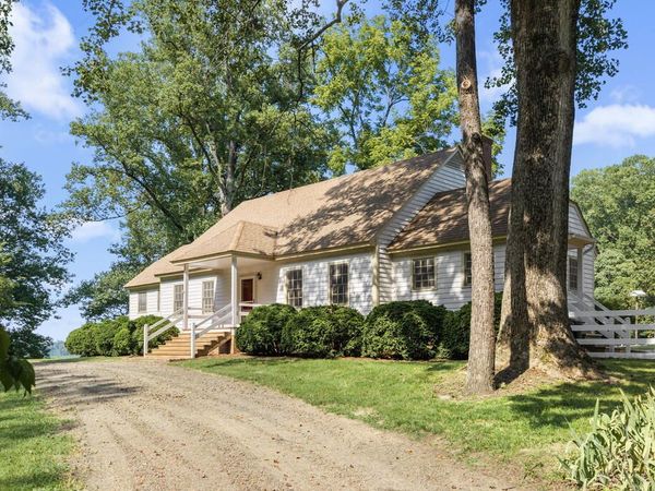 296 Drum Bay Road, HAGUE, VA 22469