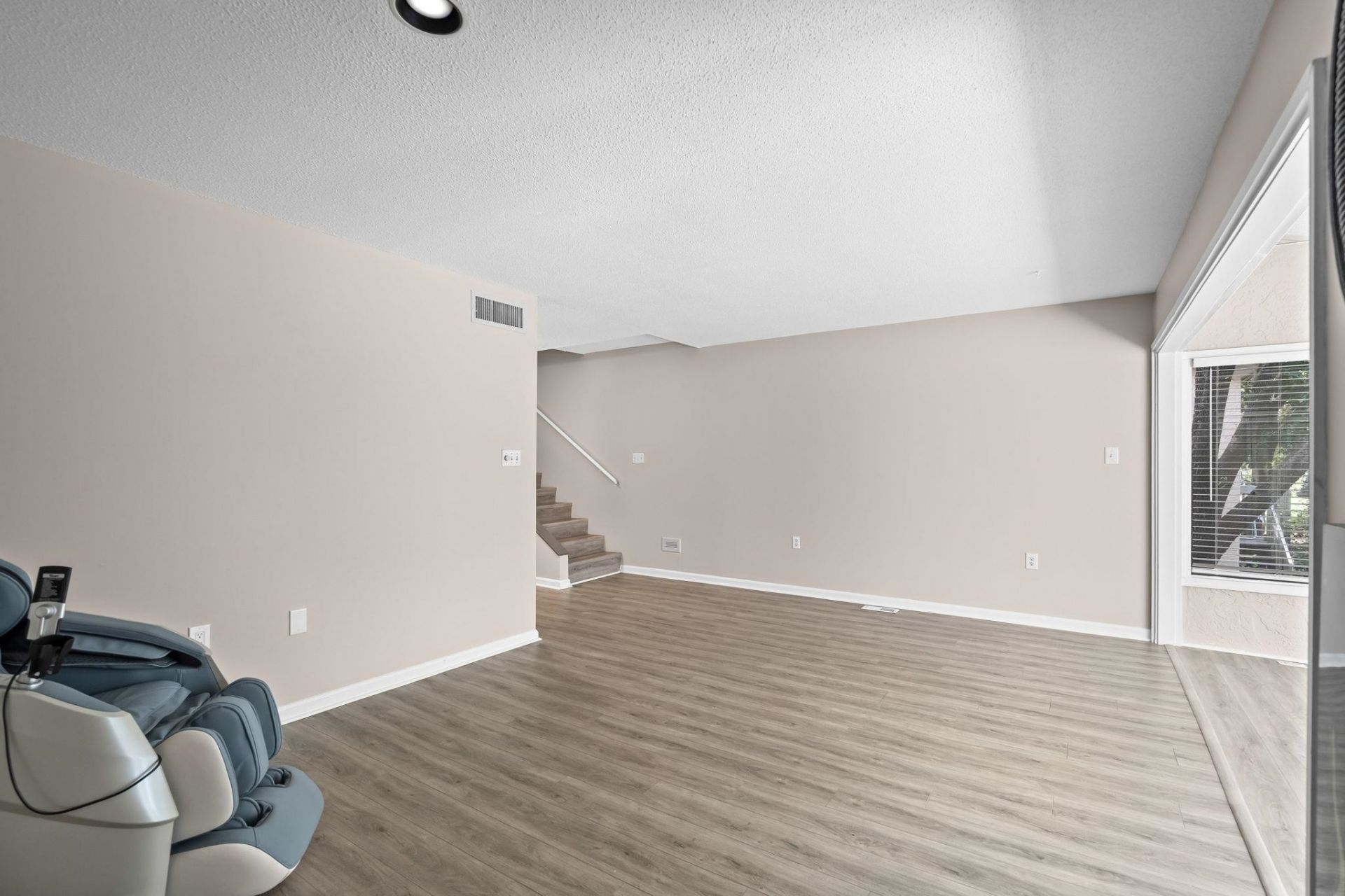 30 Peter Horry Ct. Photo 15