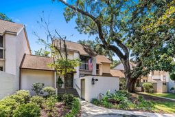 30 Peter Horry Ct. photo 4