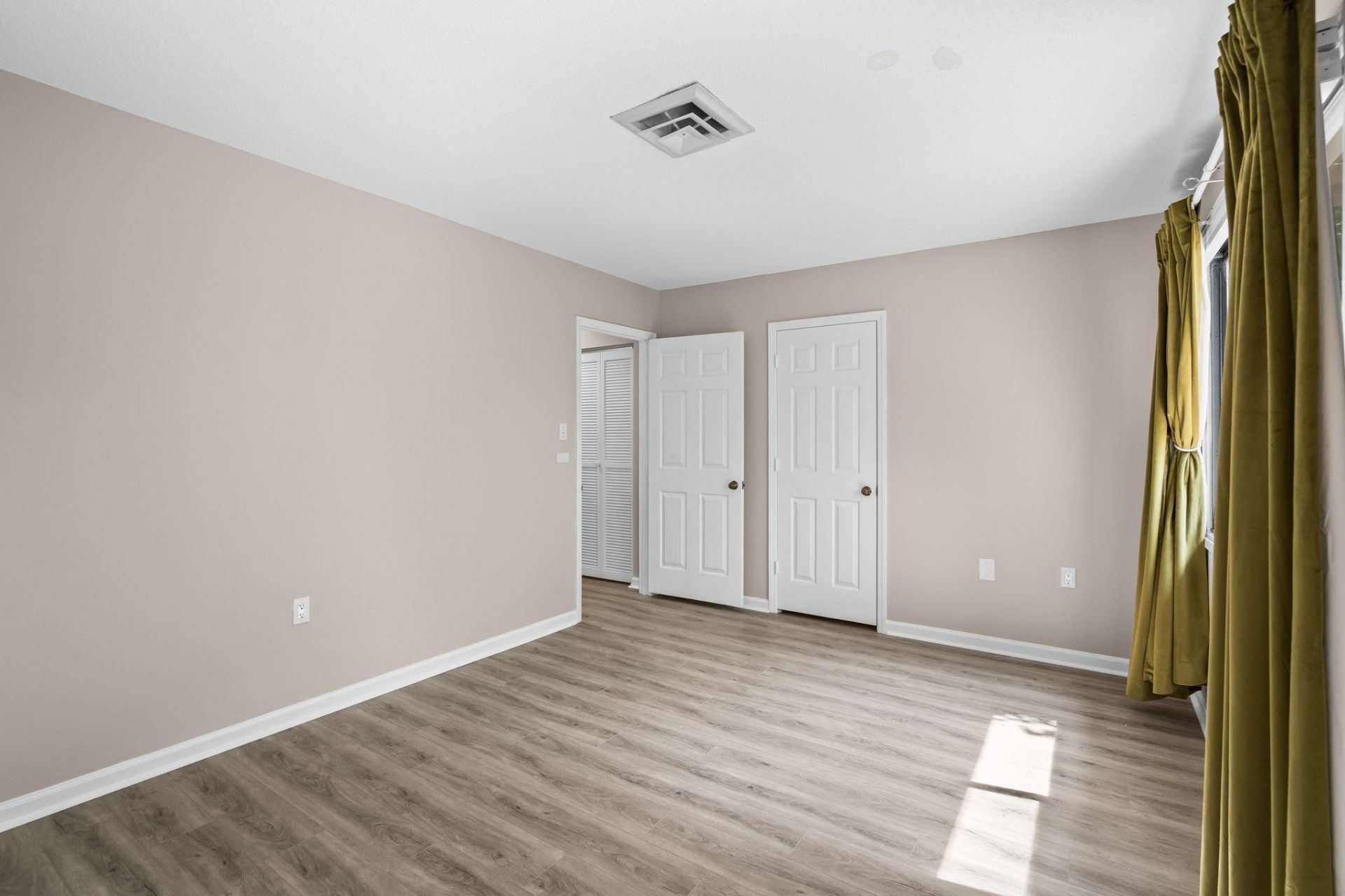 30 Peter Horry Ct. Photo 25