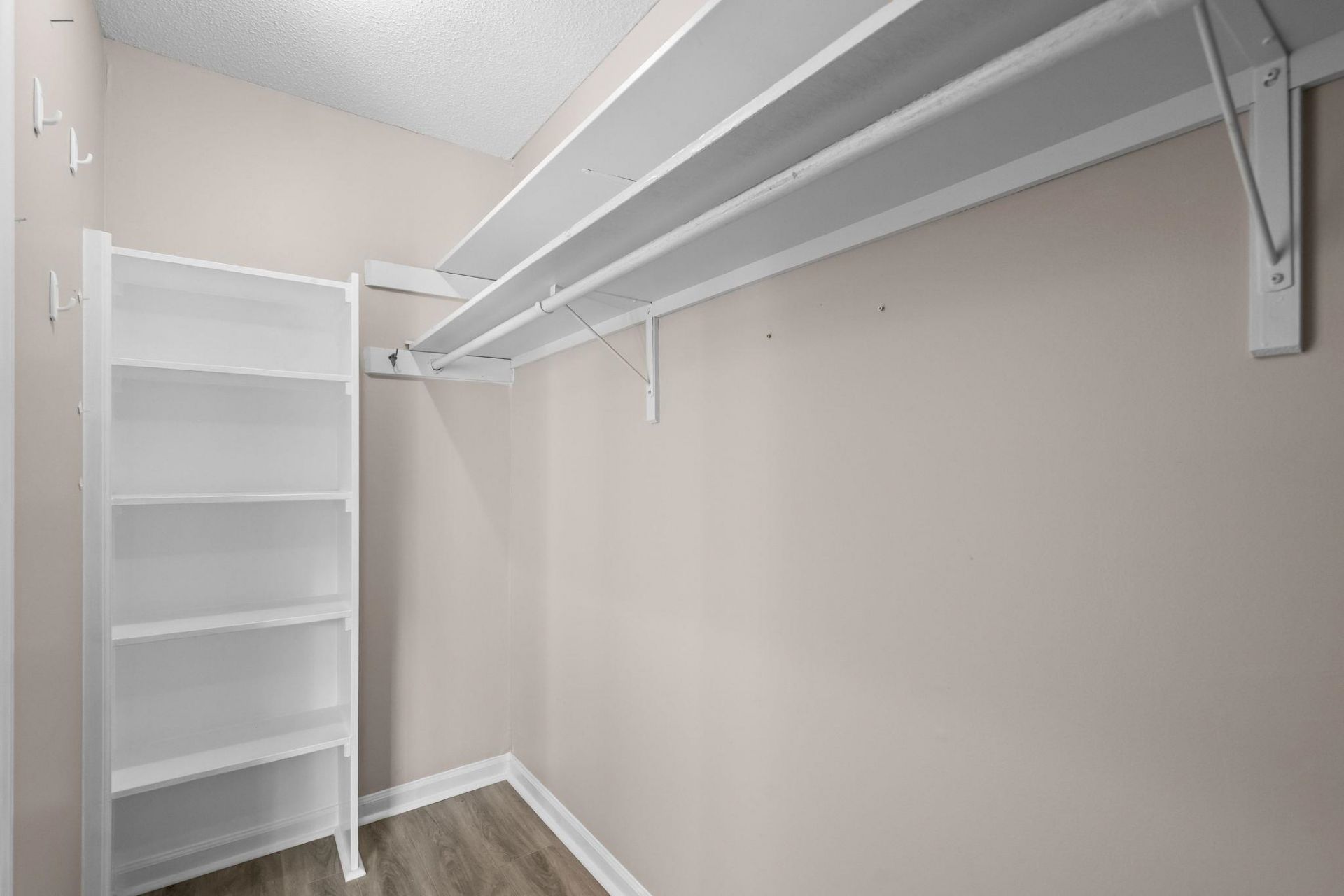 30 Peter Horry Ct. Photo 26