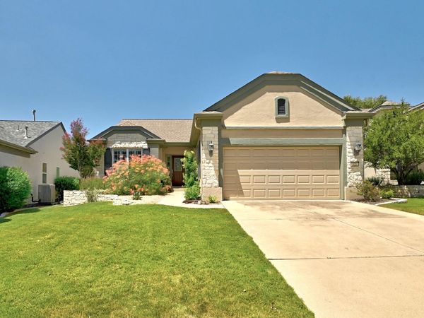 321 Fieldstone DR, Georgetown, TX 78633