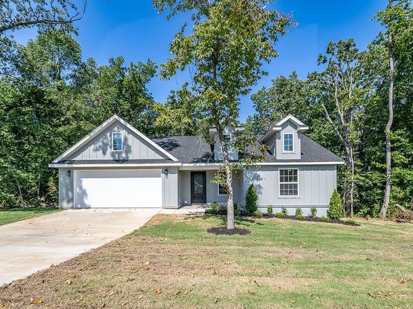 27 Dirleton Drive , Bella Vista, AR 72715