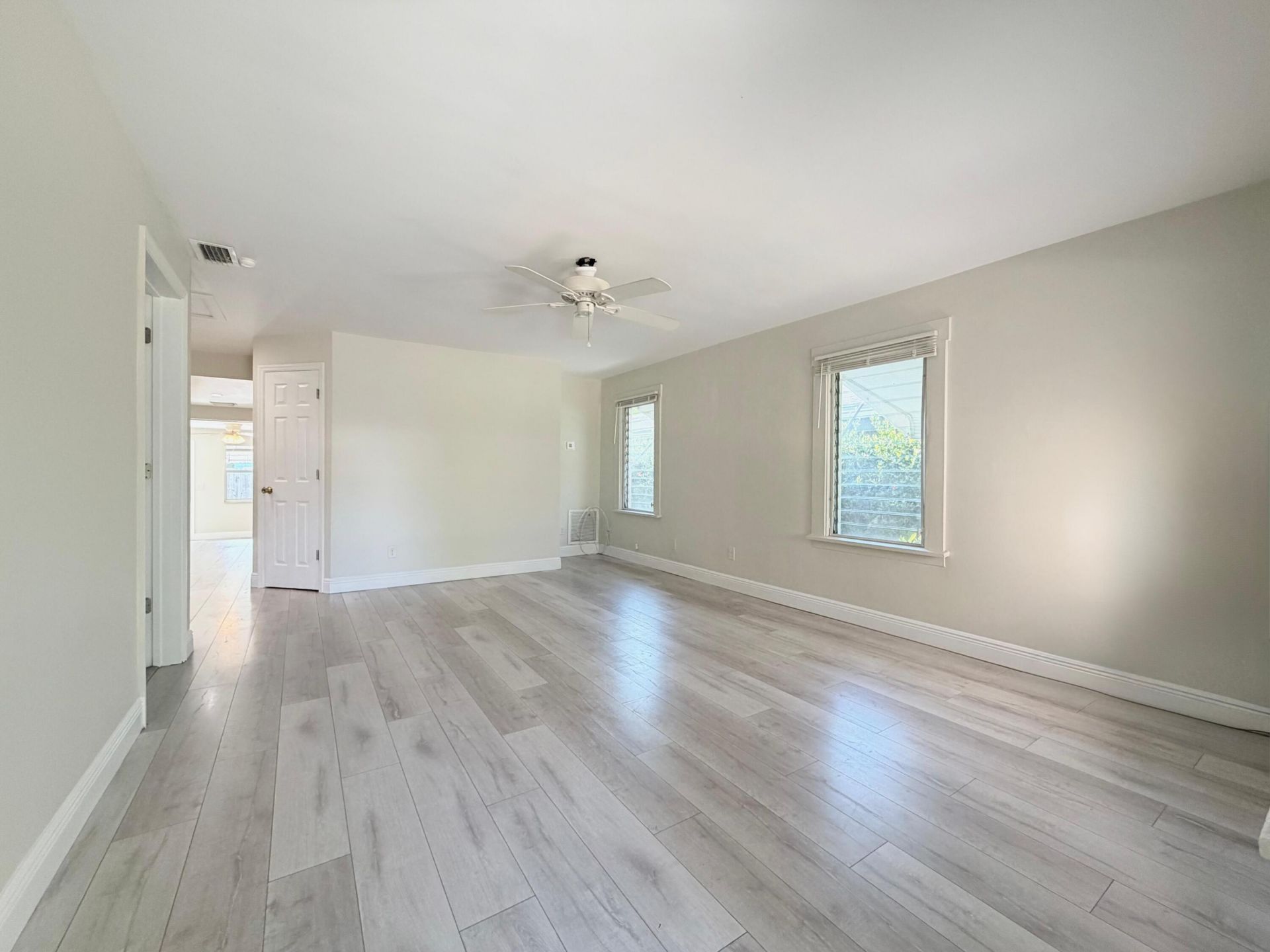528 N J Street, Lake Worth Beach, FL 33460 Photo