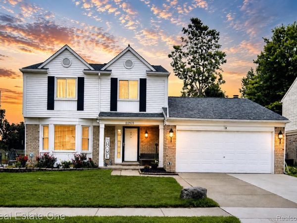 22103 Cherrylawn Drive, Brownstown Township, Mi 48134