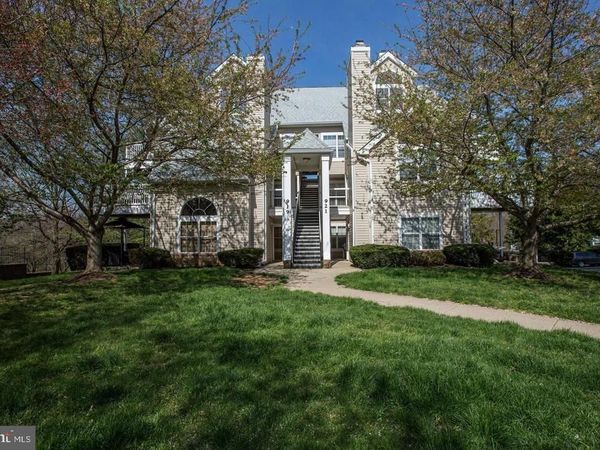 921 HILLSIDE LAKE TERRACE, Unit 304, GAITHERSBURG, MD 20878