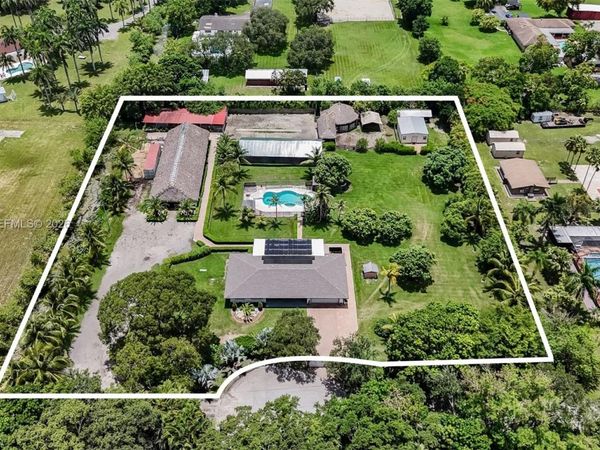 18200 SW 48th St , Southwest Ranches, FL 33331