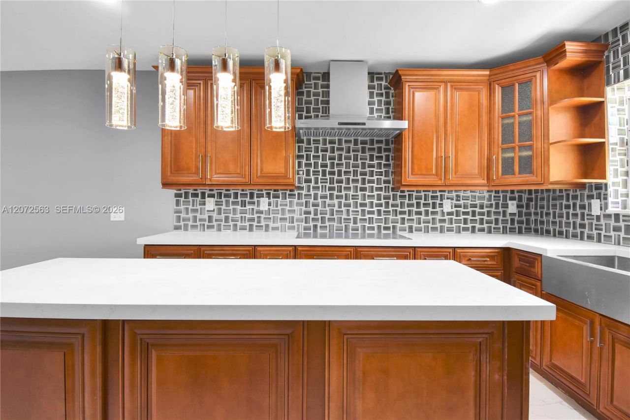 18200 SW 48th St , Southwest Ranches, FL 33331 Photo