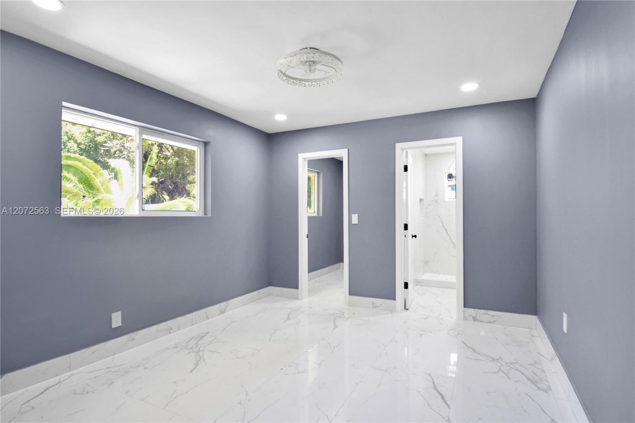 18200 SW 48th St , Southwest Ranches, FL 33331 Photo