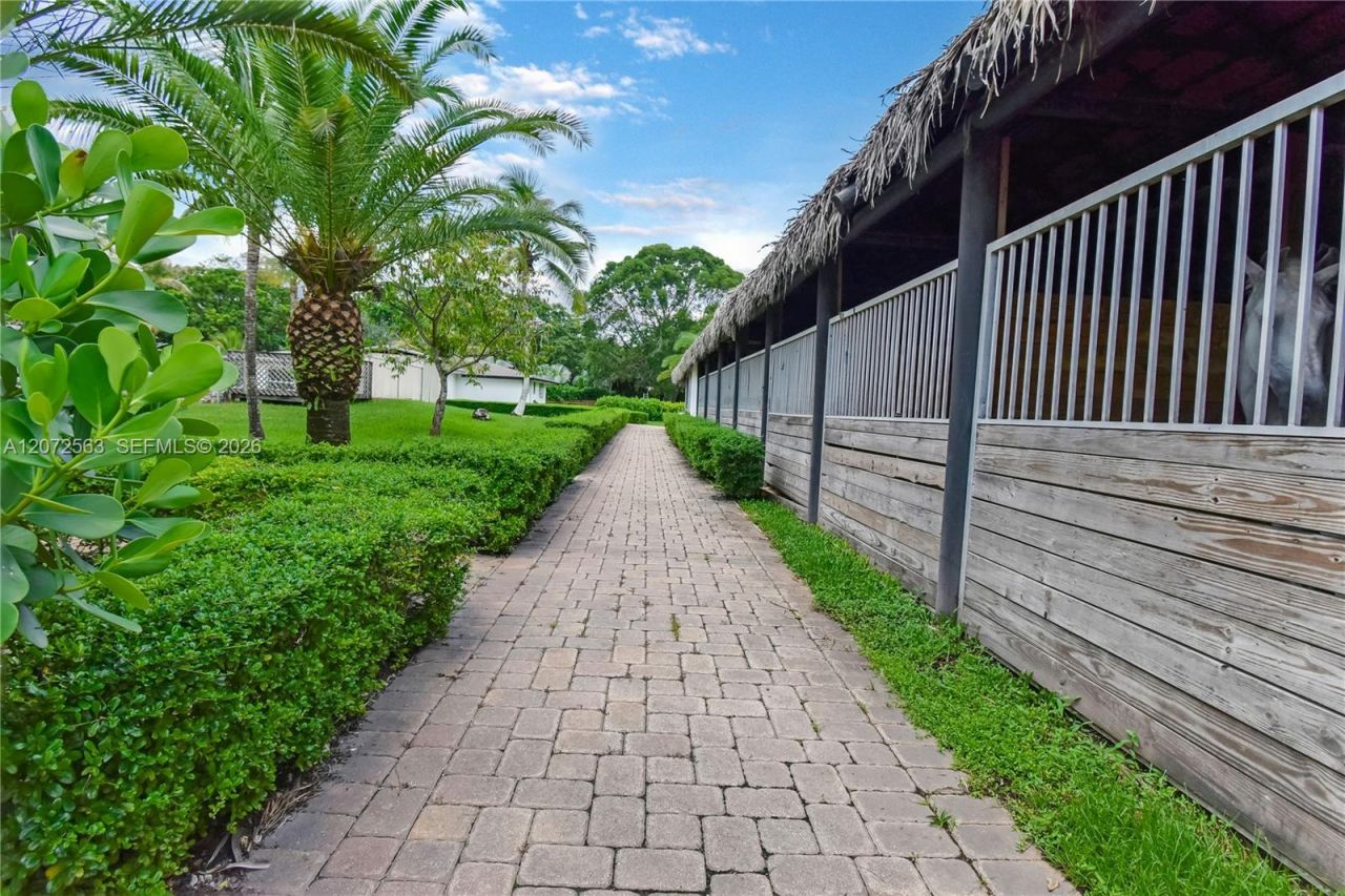 18200 SW 48th St , Southwest Ranches, FL 33331 Photo