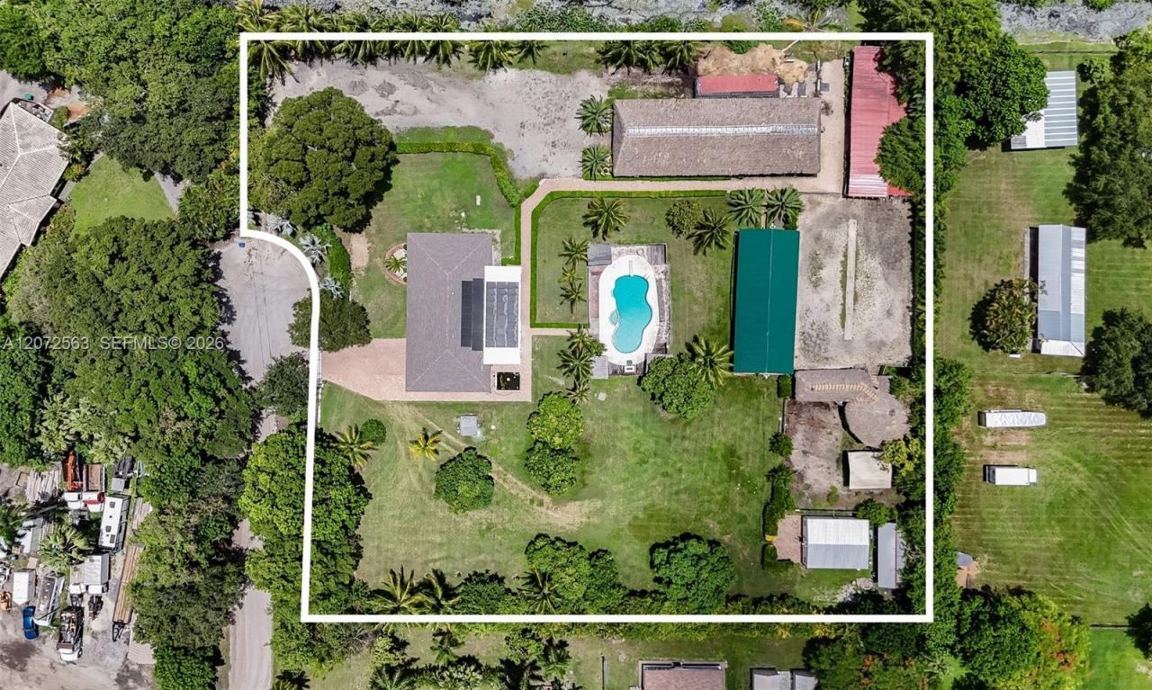 18200 SW 48th St , Southwest Ranches, FL 33331 Photo