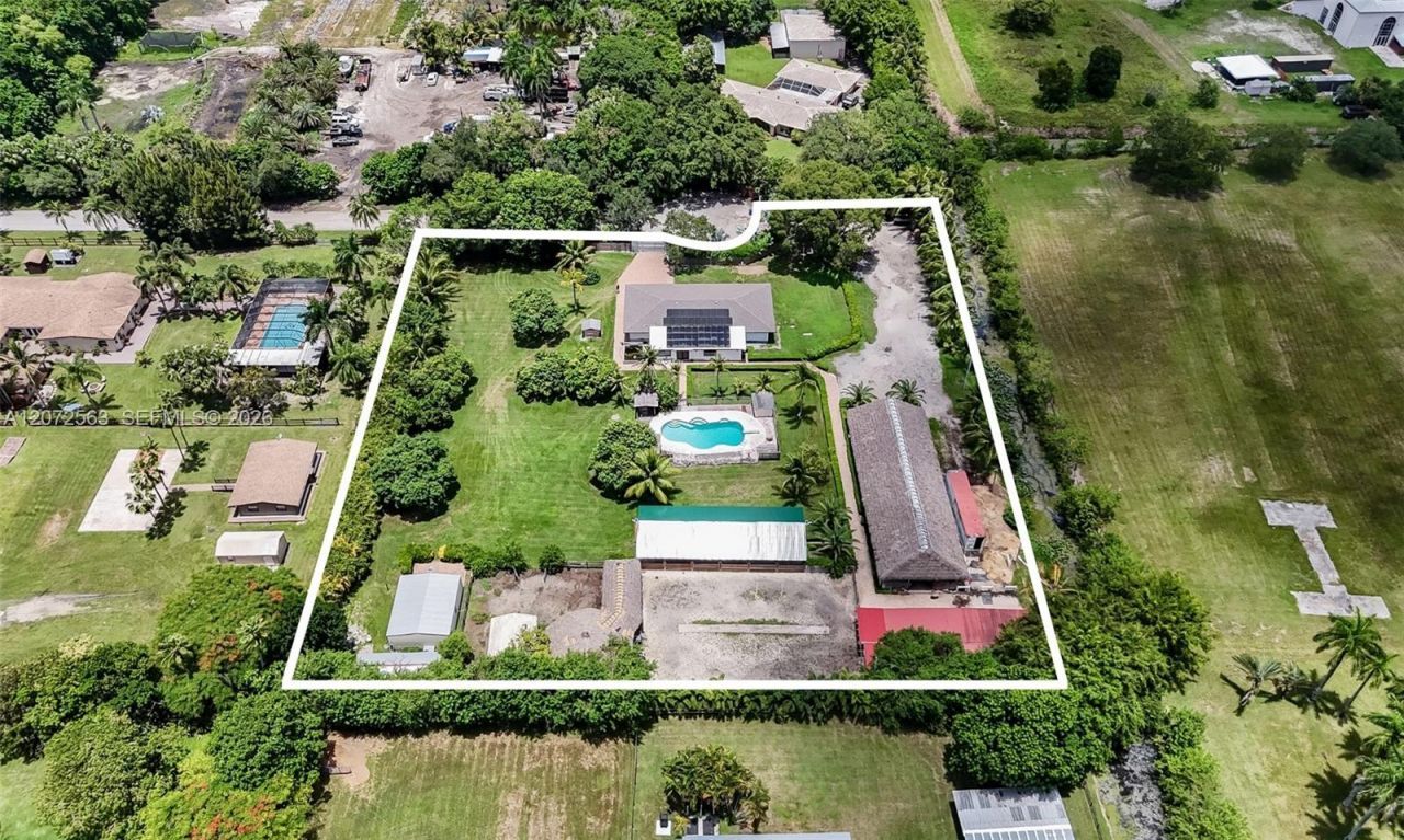 18200 SW 48th St , Southwest Ranches, FL 33331 Photo