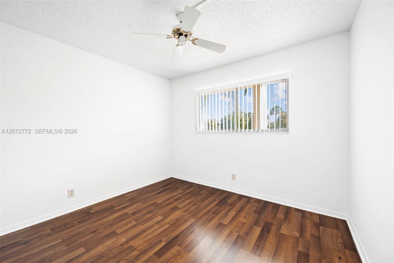 6890 Royal Palm Blvd, Unit 211H, Margate, FL 33063 Photo